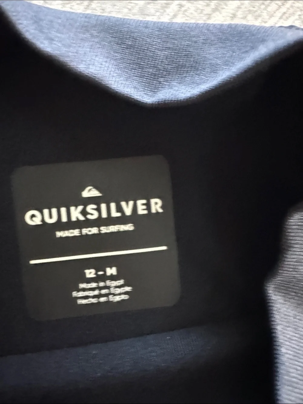 Quiksilver Black Long-Sleeve Surf Rash Guard with White Logo NWT sz 12